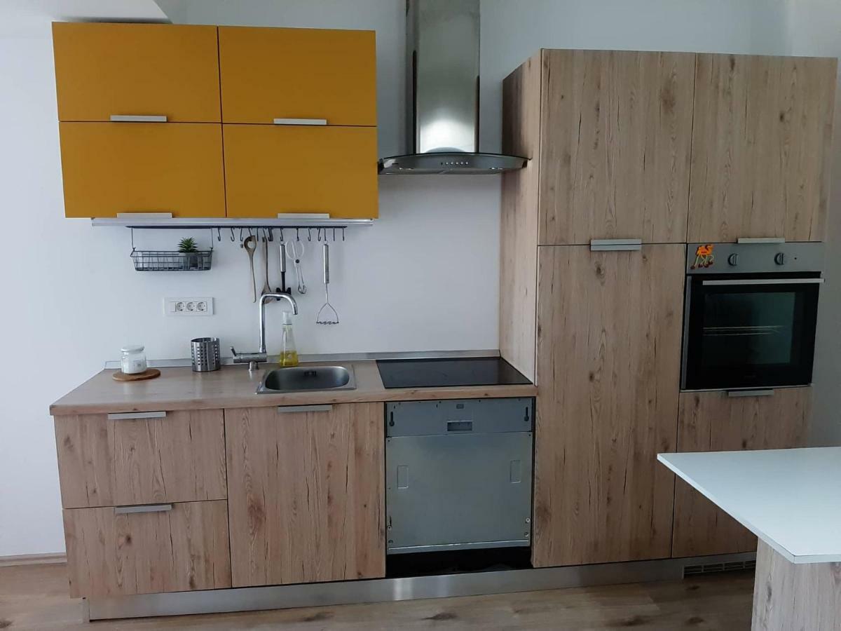 Zoe Apartment Maribor Dış mekan fotoğraf